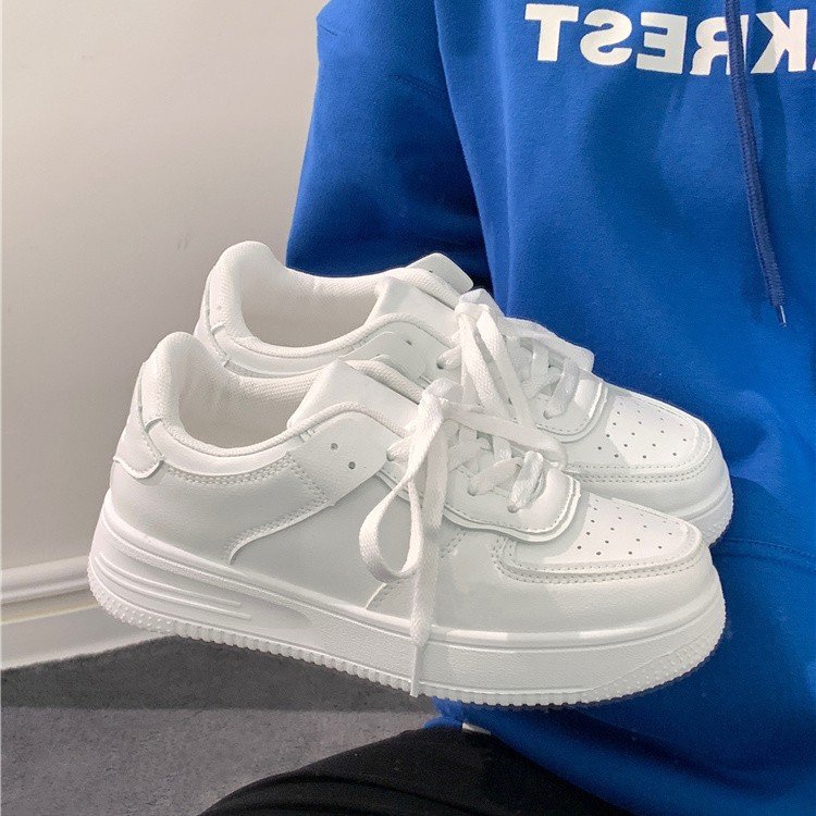 テニススニーカー女性春秋スポーツボードシューズファッション快 - Vans Shoes Old Skool のレビューと価格