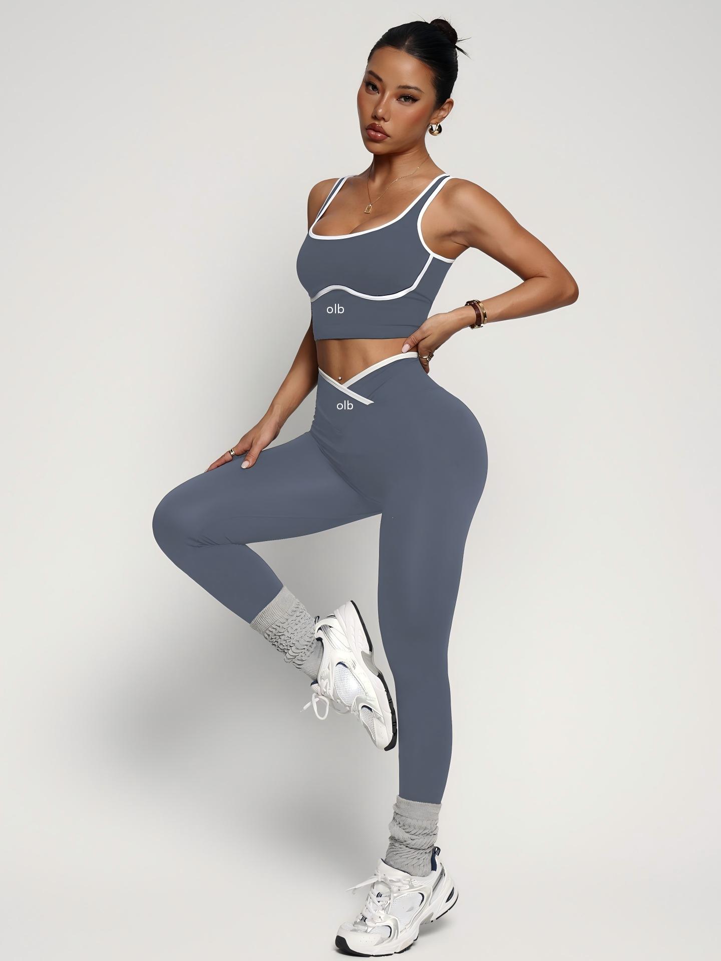 2ピースの新しいスポーツブラベストパンツフィットネススーツ、 - Sports Bra Racerback のレビューと価格